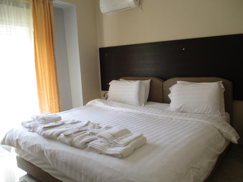 Kyknos De Luxe Suites & Rooms Kastoria Zimmer foto